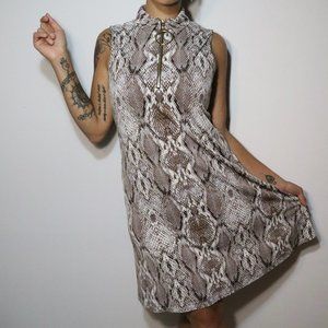 NWOT Women's Small MSK Snakeskin Gold Ring Mid Length Sleeveless Dress